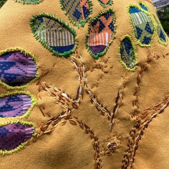 Upcycled Repurposed hooded sweatshirt with appliqué and embroidery - Picture 16 of 16